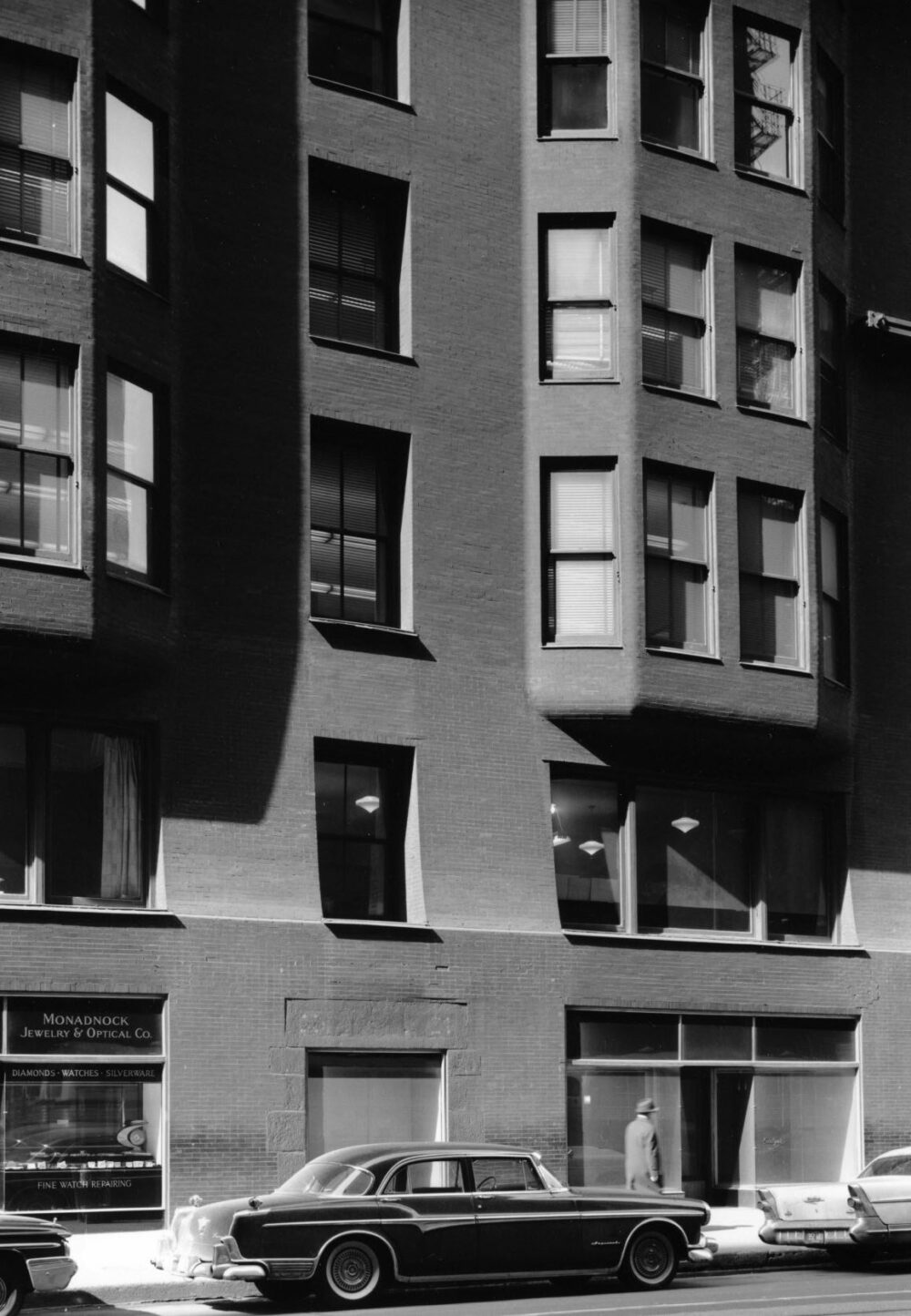 Nickelviewwithcarcroppped 1